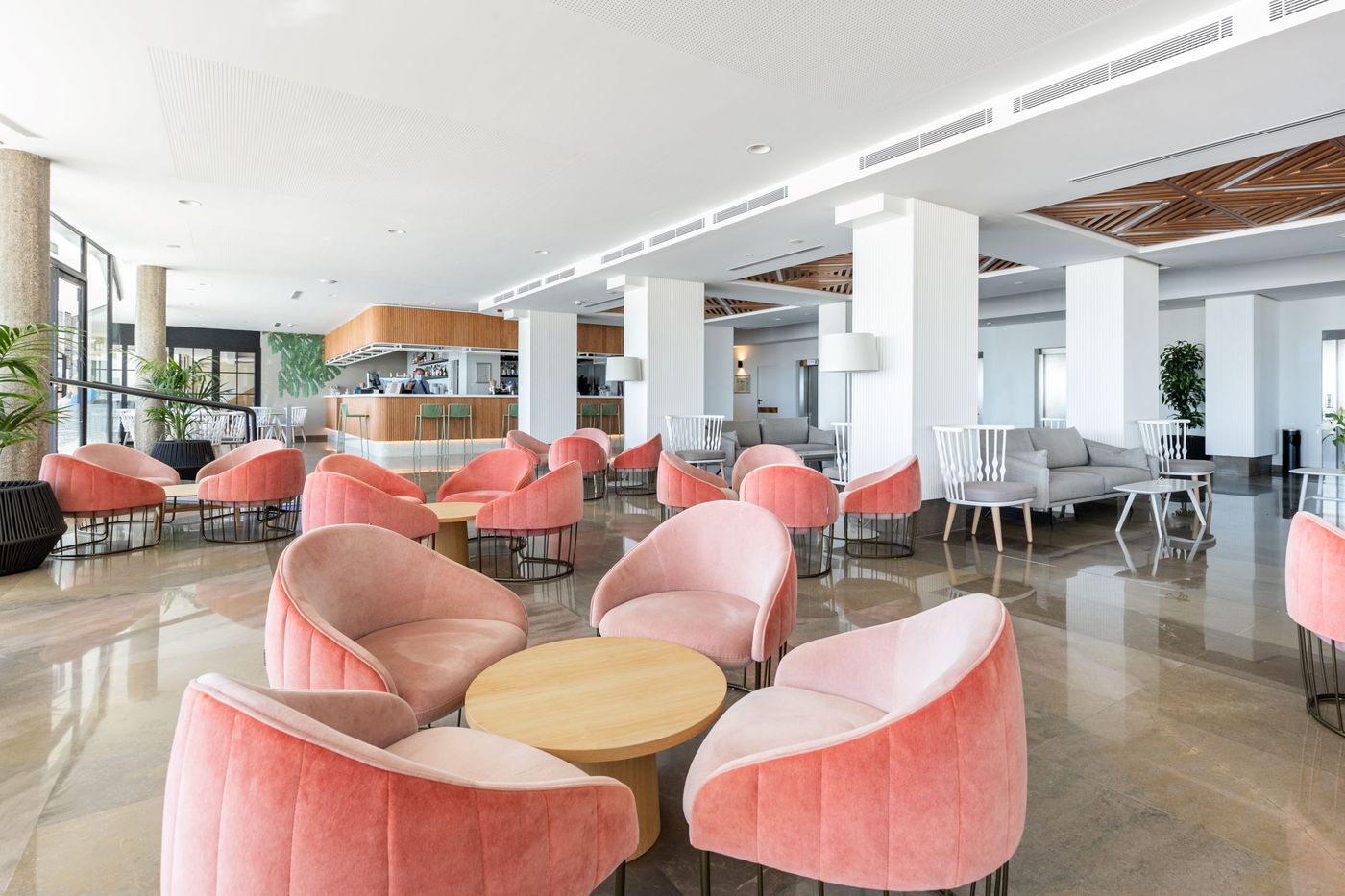 HOTEL-CIMBEL-Lobby-24