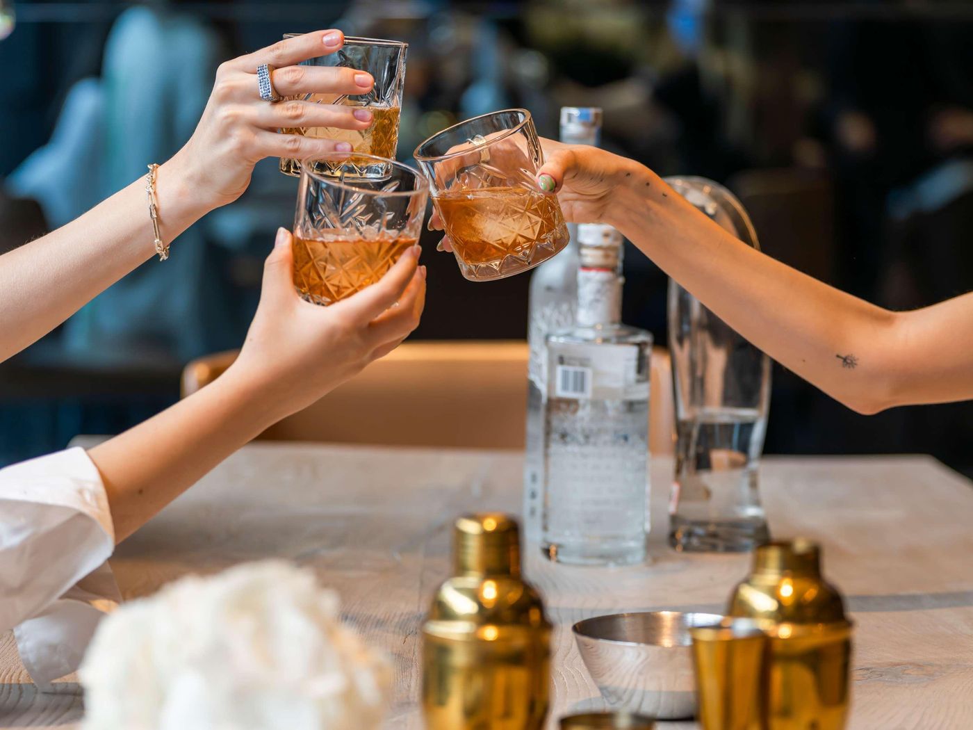 Fairmont-Quasar-Istanbul-Bar-66