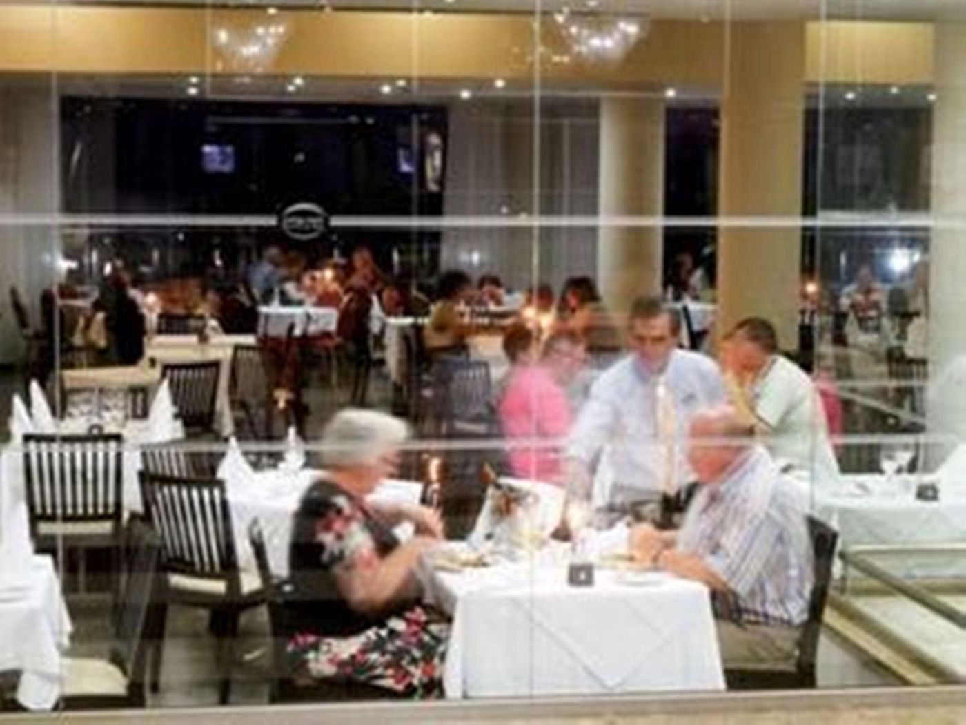 Capital-Coast-Resort-and-Spa-Restaurant-30