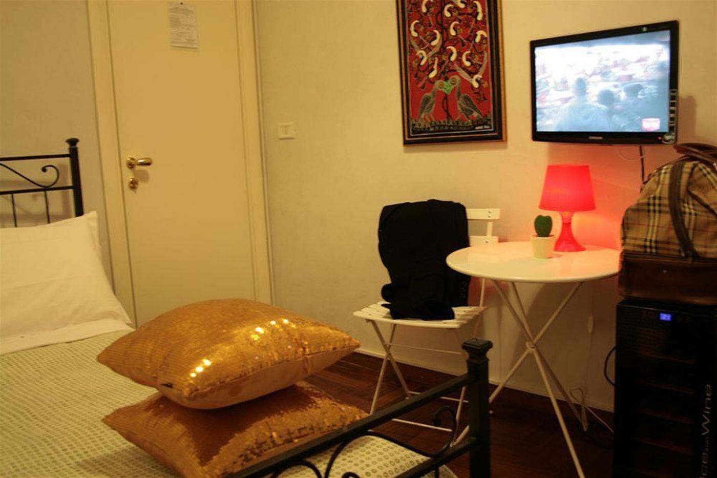 Golden-Rooms-General-view-12