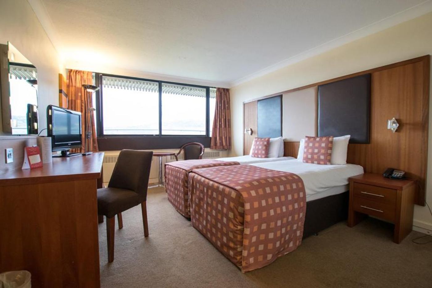 Glasgow River Hotel-United Kingdom-ERSKINE-Room-4
