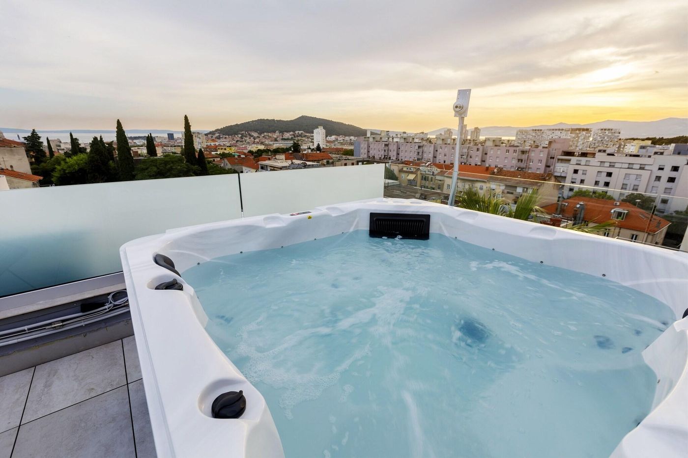 Art-Hotel-General-view-79