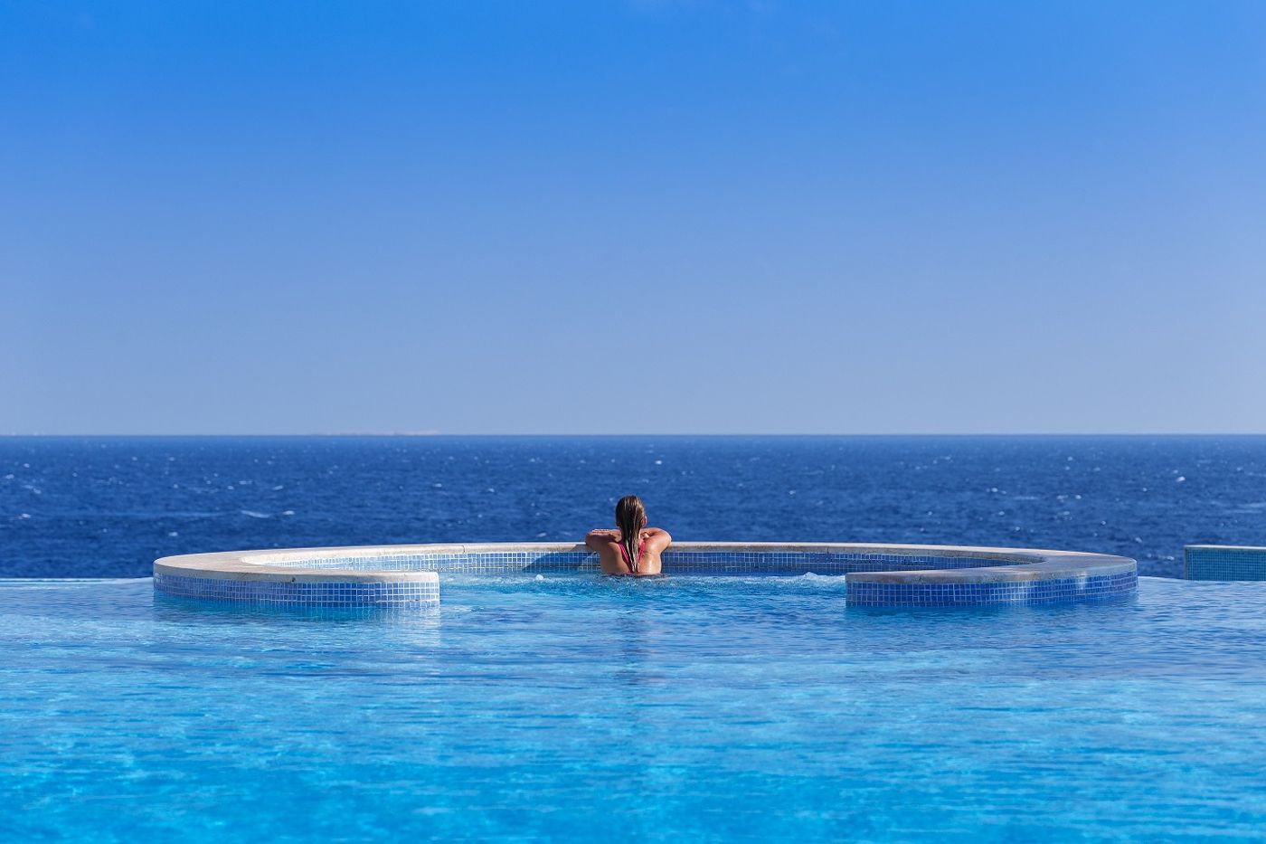 Oberoi-Sahl-Hasheesh-Pool-12