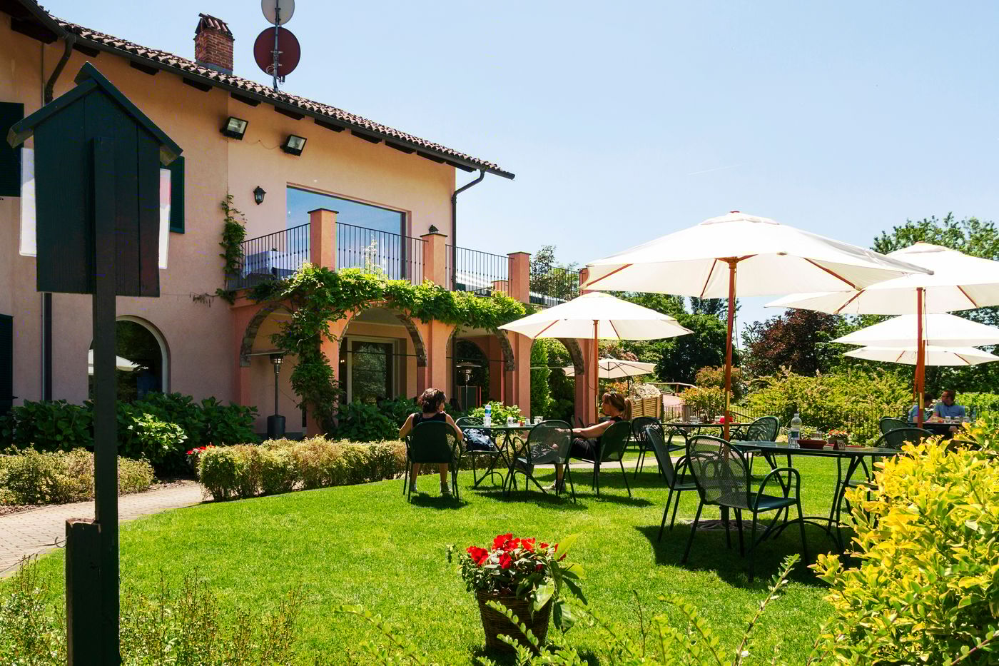 Hostellerie Du Golf - Italy - PECETTO TORINESE - General view - 8