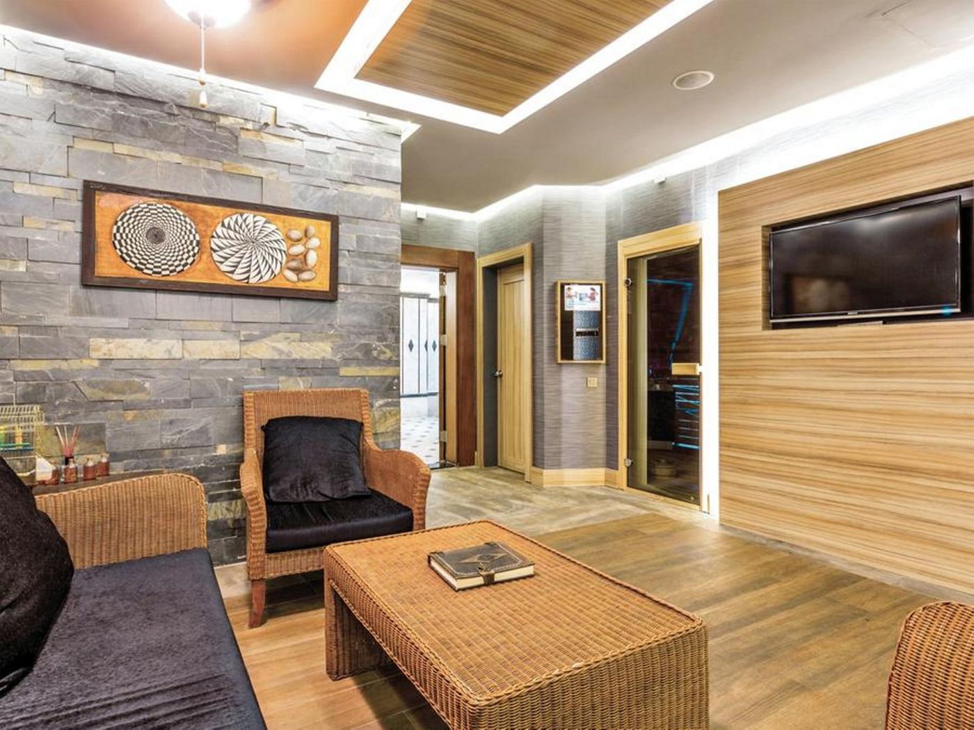 Grand-Cettia-Sports-and-Entertainment-38