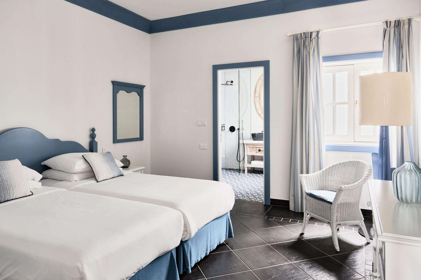 Seaside-Los-Jameos-Playa-Hotel-Room-39