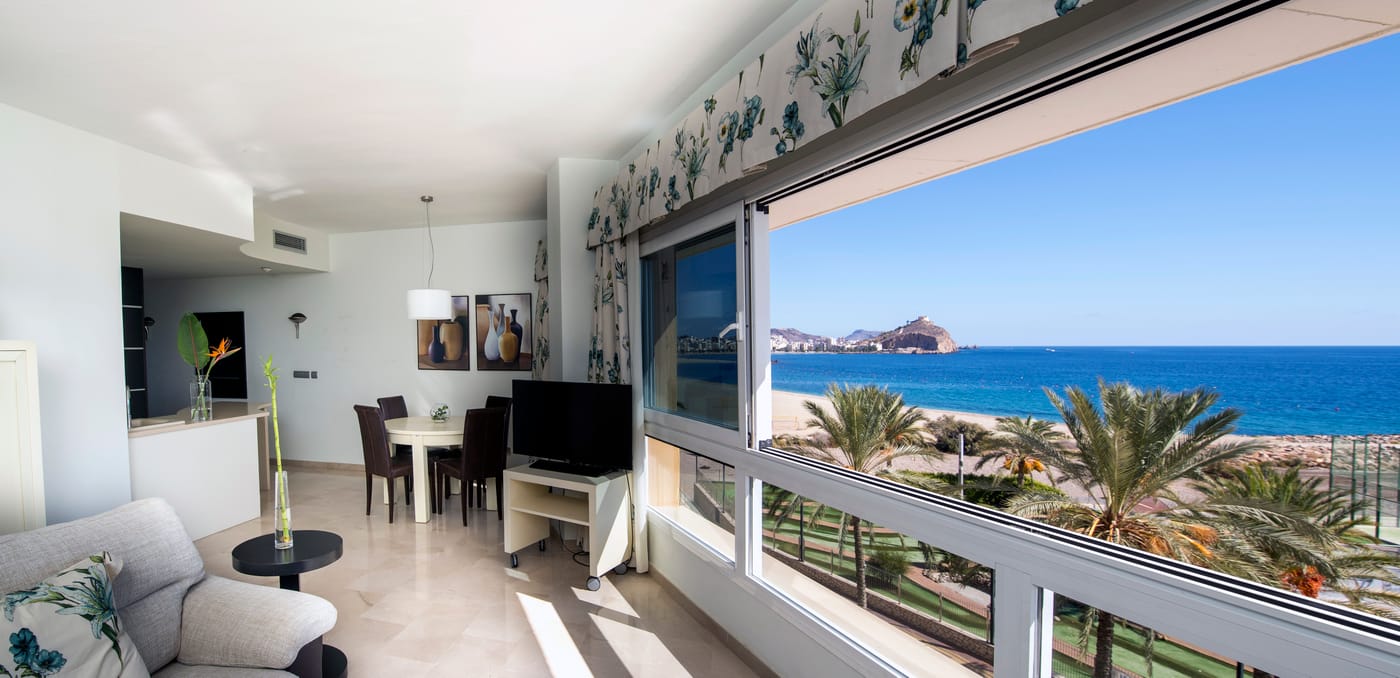 Puerto-Juan-Montiel-Spa-and-Base-N----utica-Room-11