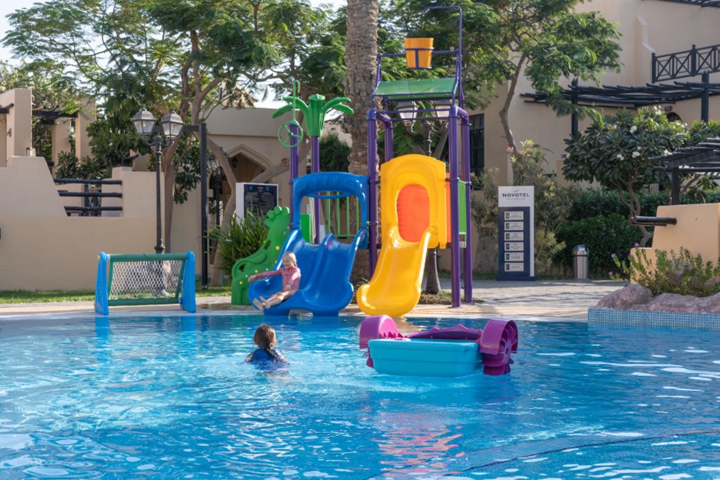 Novotel Bahrain Al Dana Resort 18.09