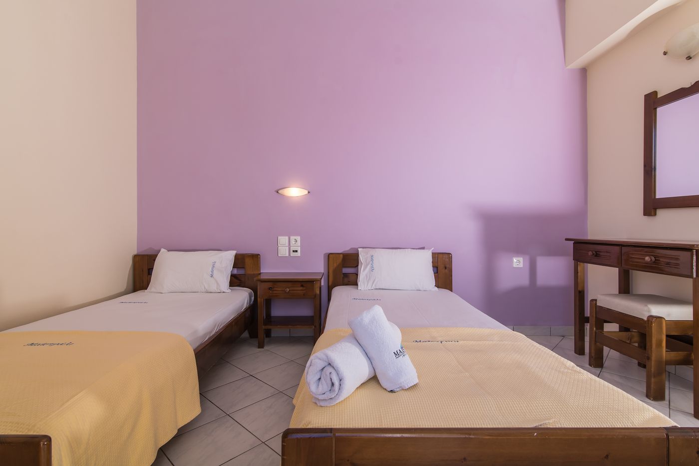 Maistrali Studios and Apartments