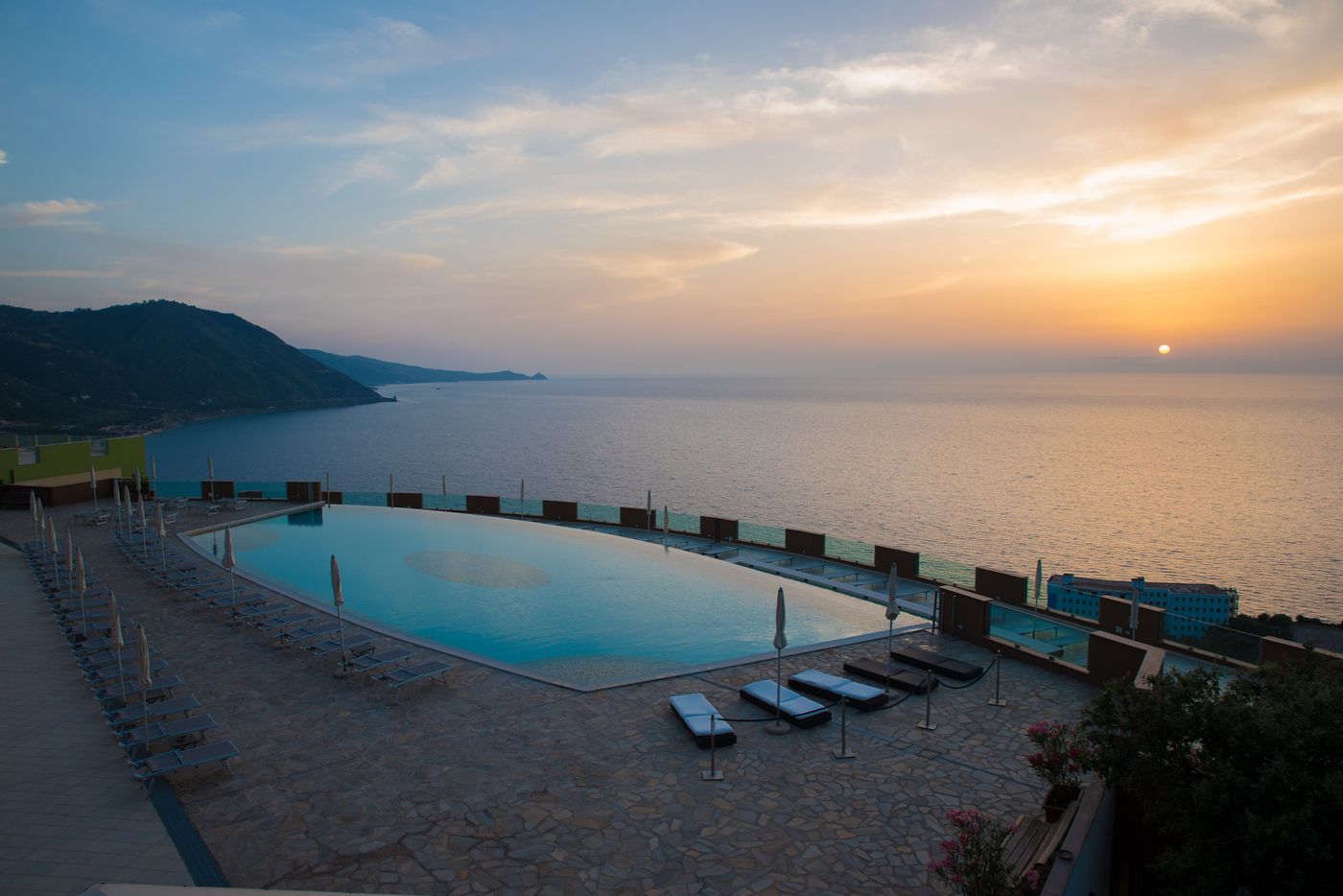 Hotel-Avalon-Sikani-Terrace-5