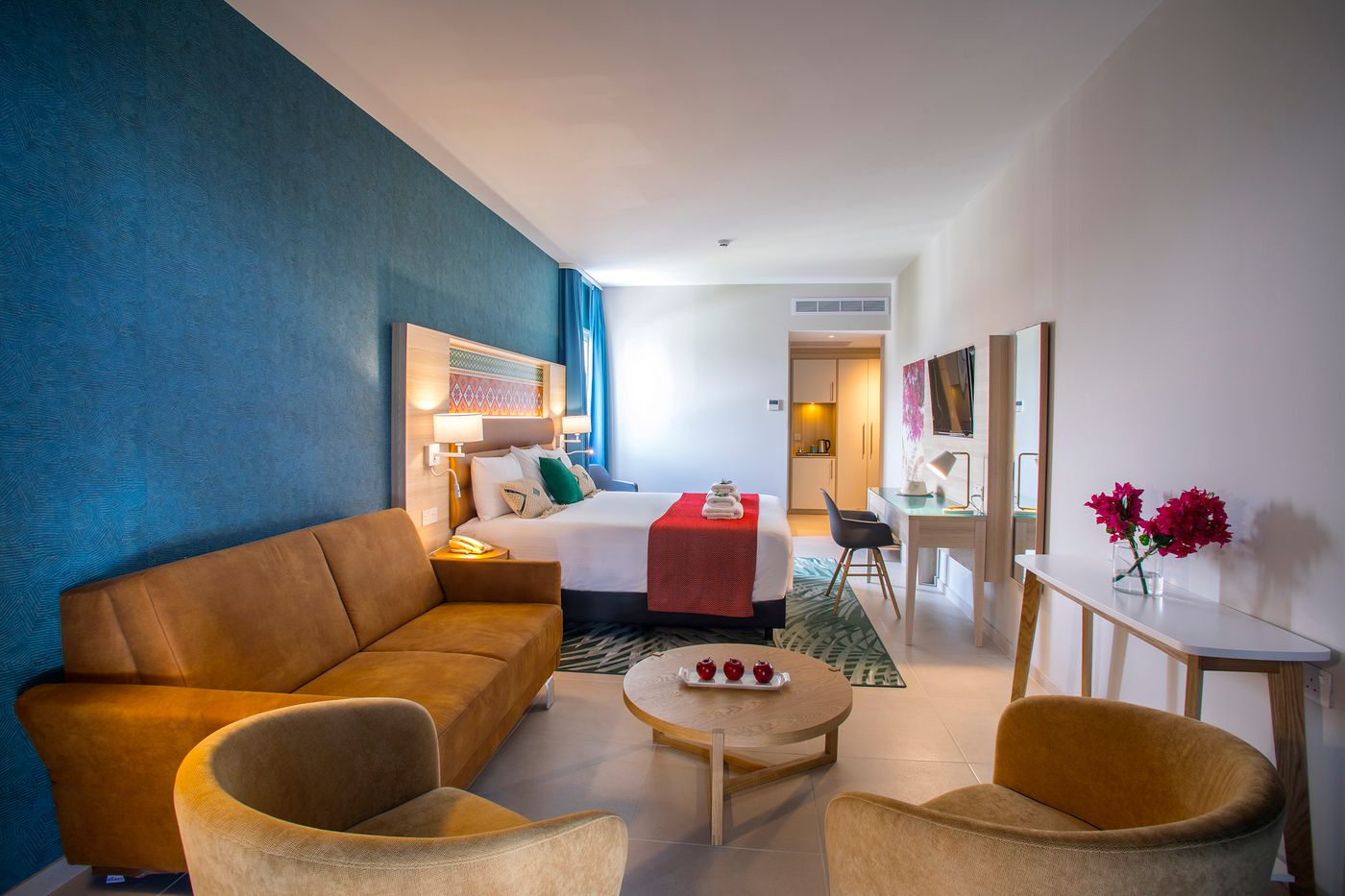 Leonardo-Cypria-Bay-Room-28