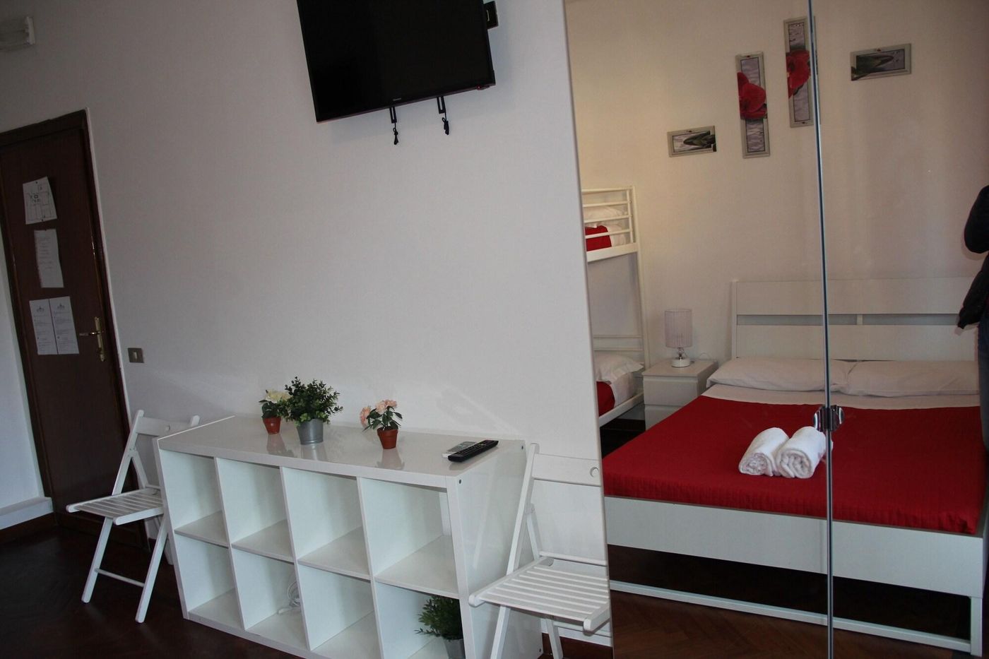 Domus-Vatican-Holidays-Room-23