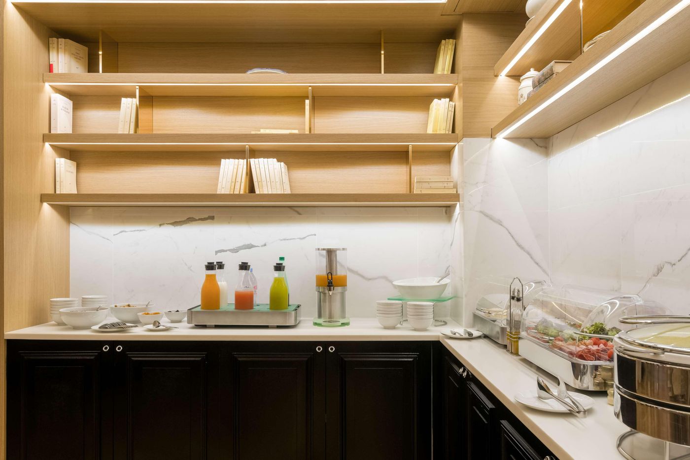 Hotel-34B-Astotel-Restaurant-13