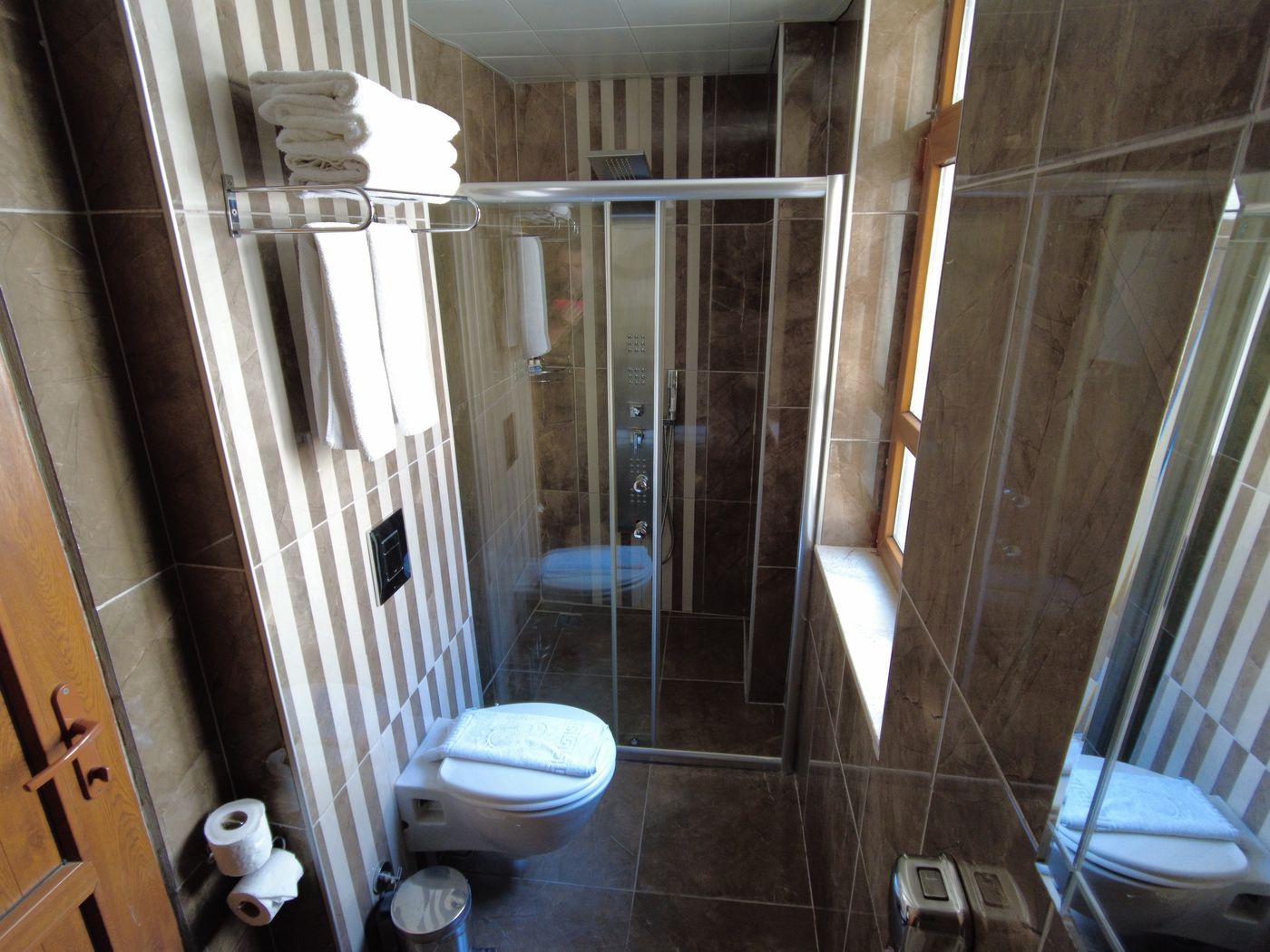 Oscar-Boutique-Hotel-Room-41