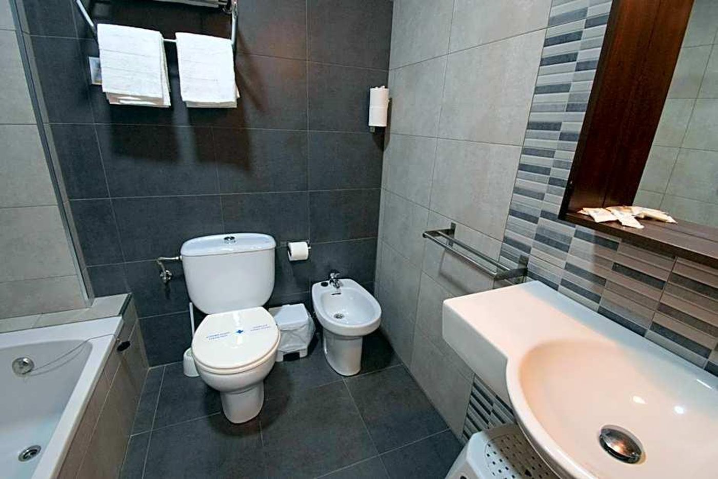 Campomar de Isla-Spain-ISLA-General view-2