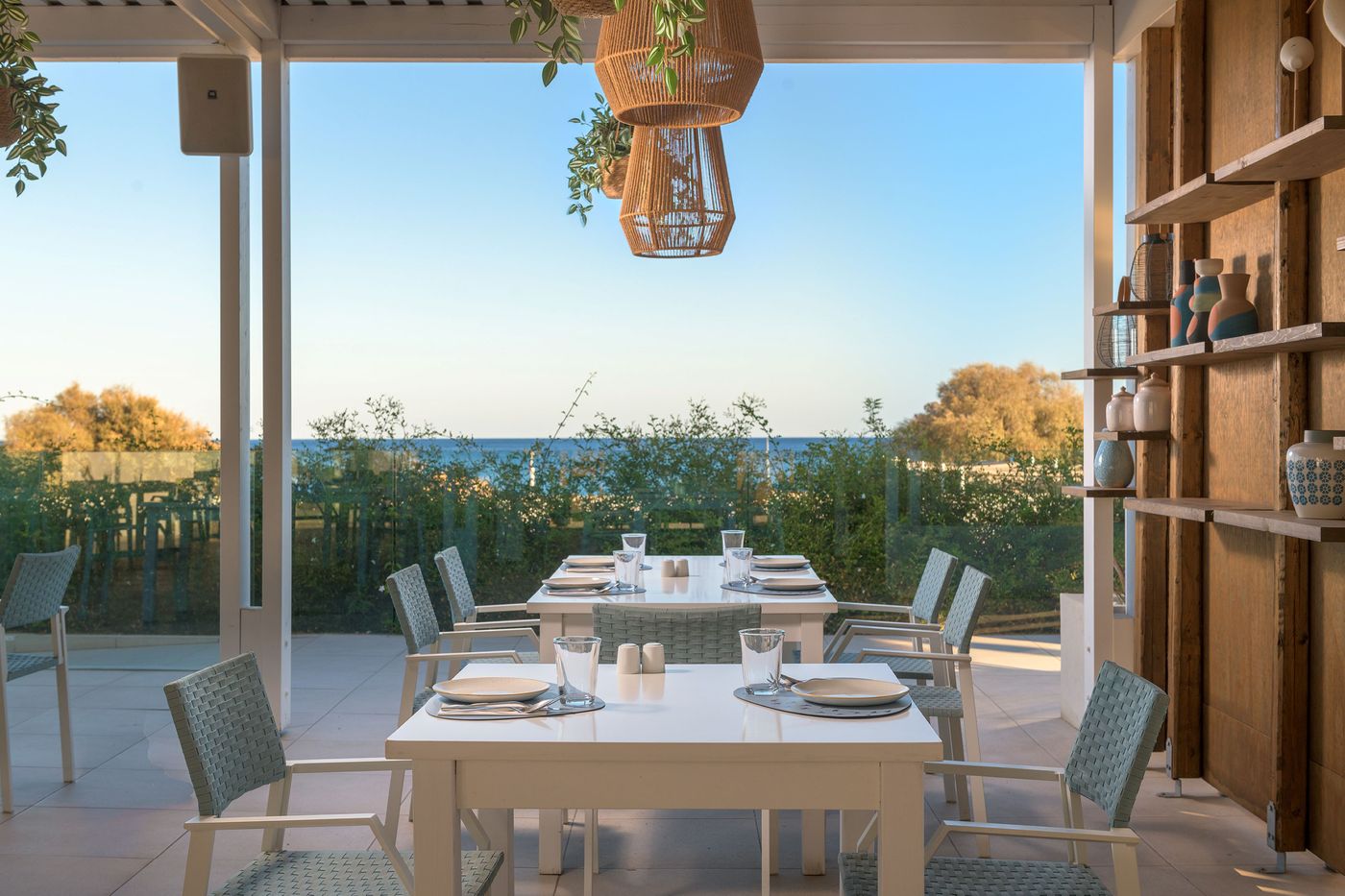 Gennadi-Grand-Resort-Restaurant-55