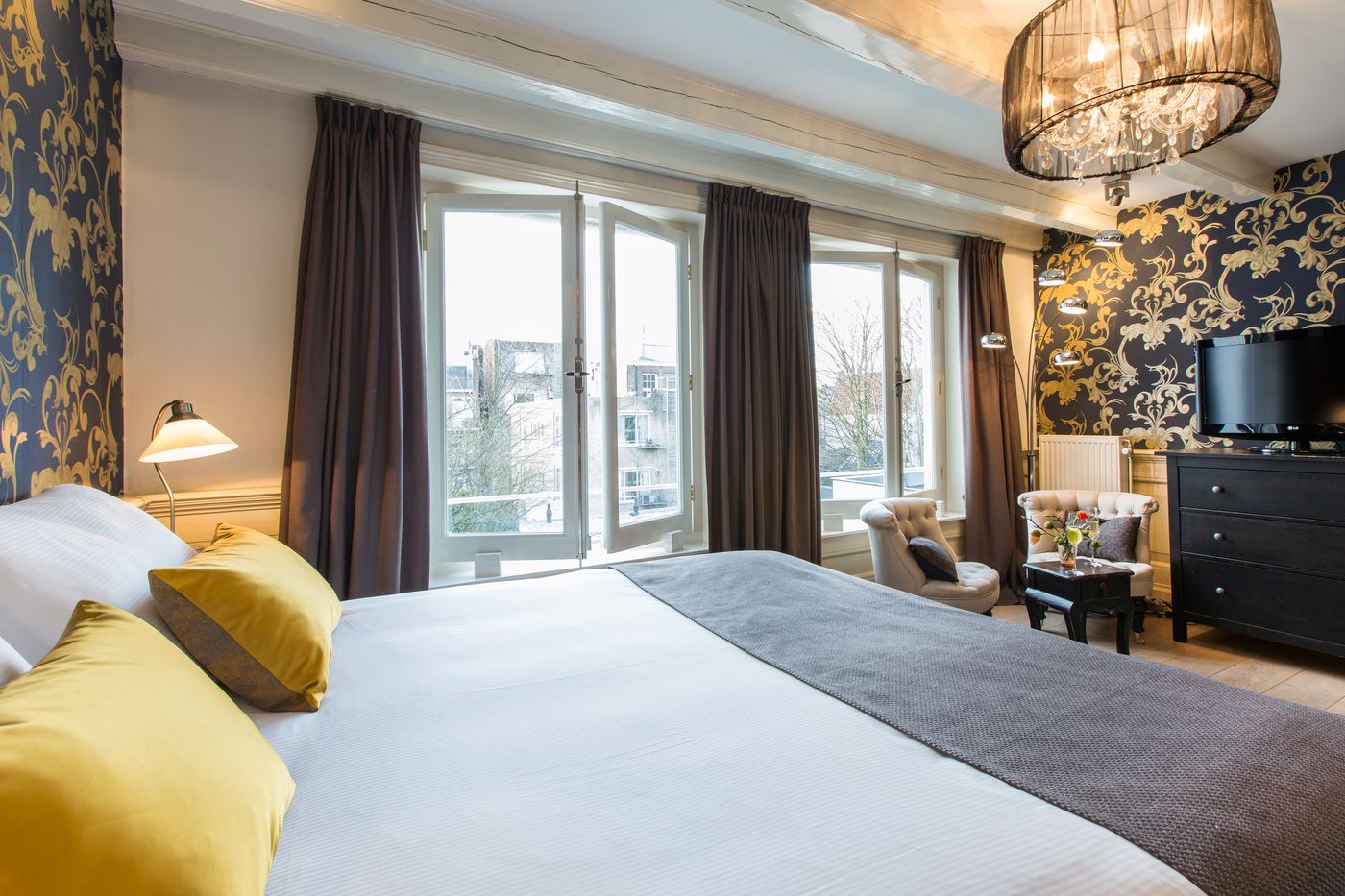 Grand-Canal-Boutique-Hotels-Room-17