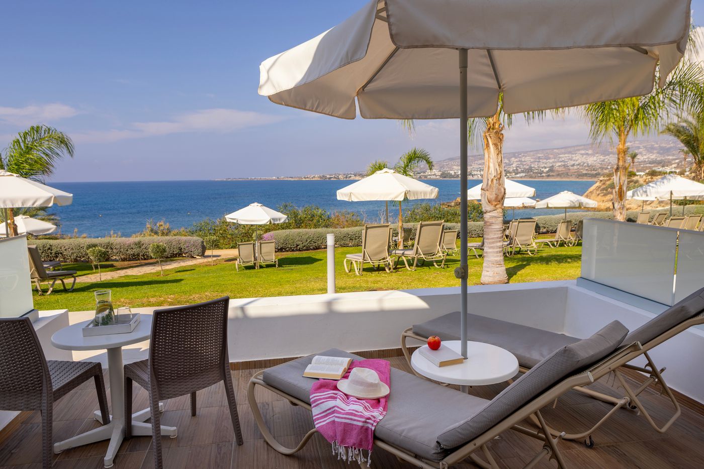 Queens-Bay-Hotel-Room-56