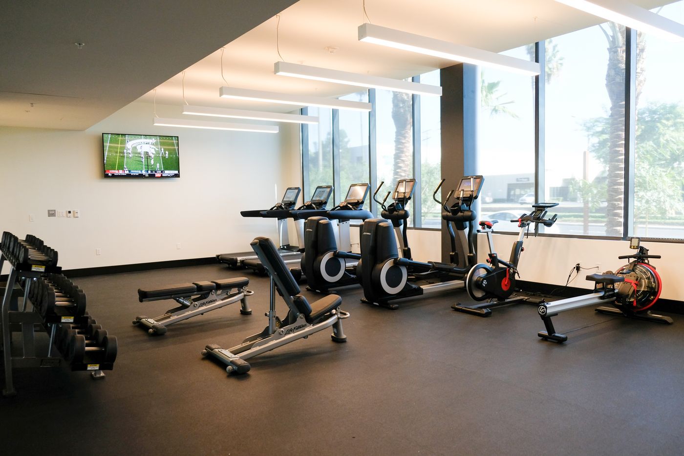 The-Viv-Hotel--Anaheim--a-Tribute-Portfolio-Hotel-Sports-and-Entertainment-56