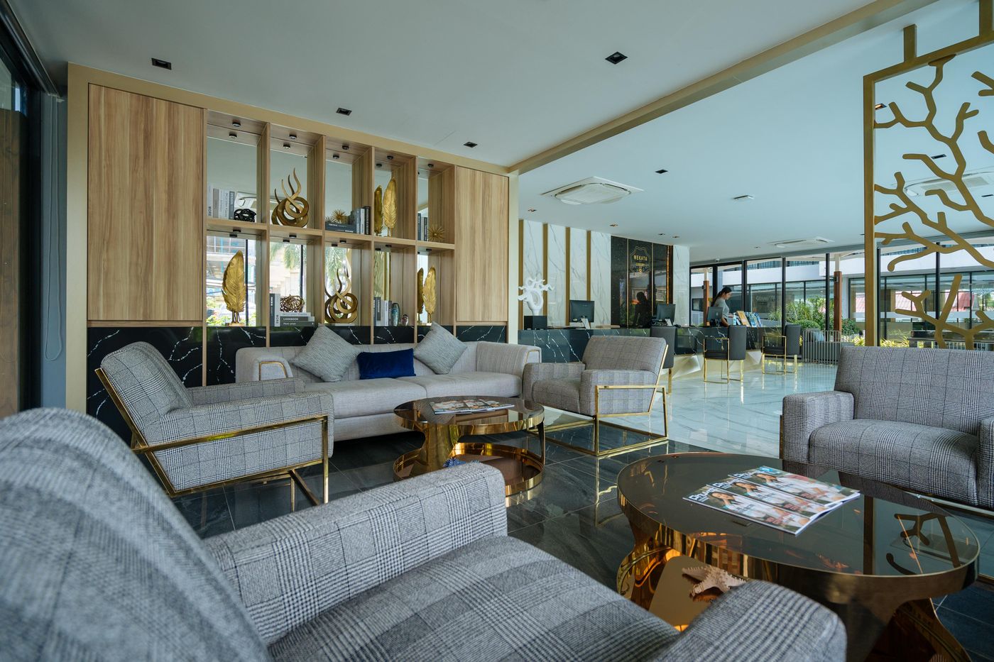 Wekata Luxury-Thailand-Muang-Lobby-4