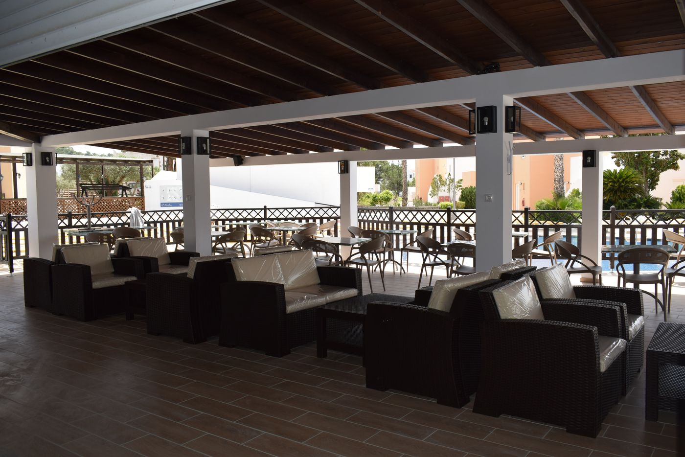 Matina-Pefkos-Aparthotel-Bar-17