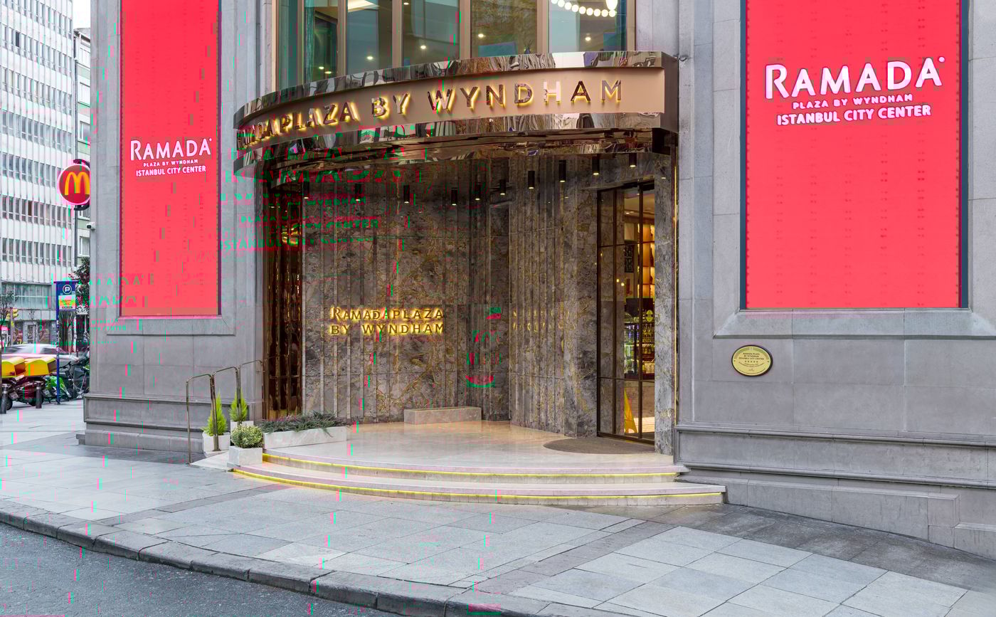 Ramada-Plaza-Istanbul-City-Centre-General-view-10