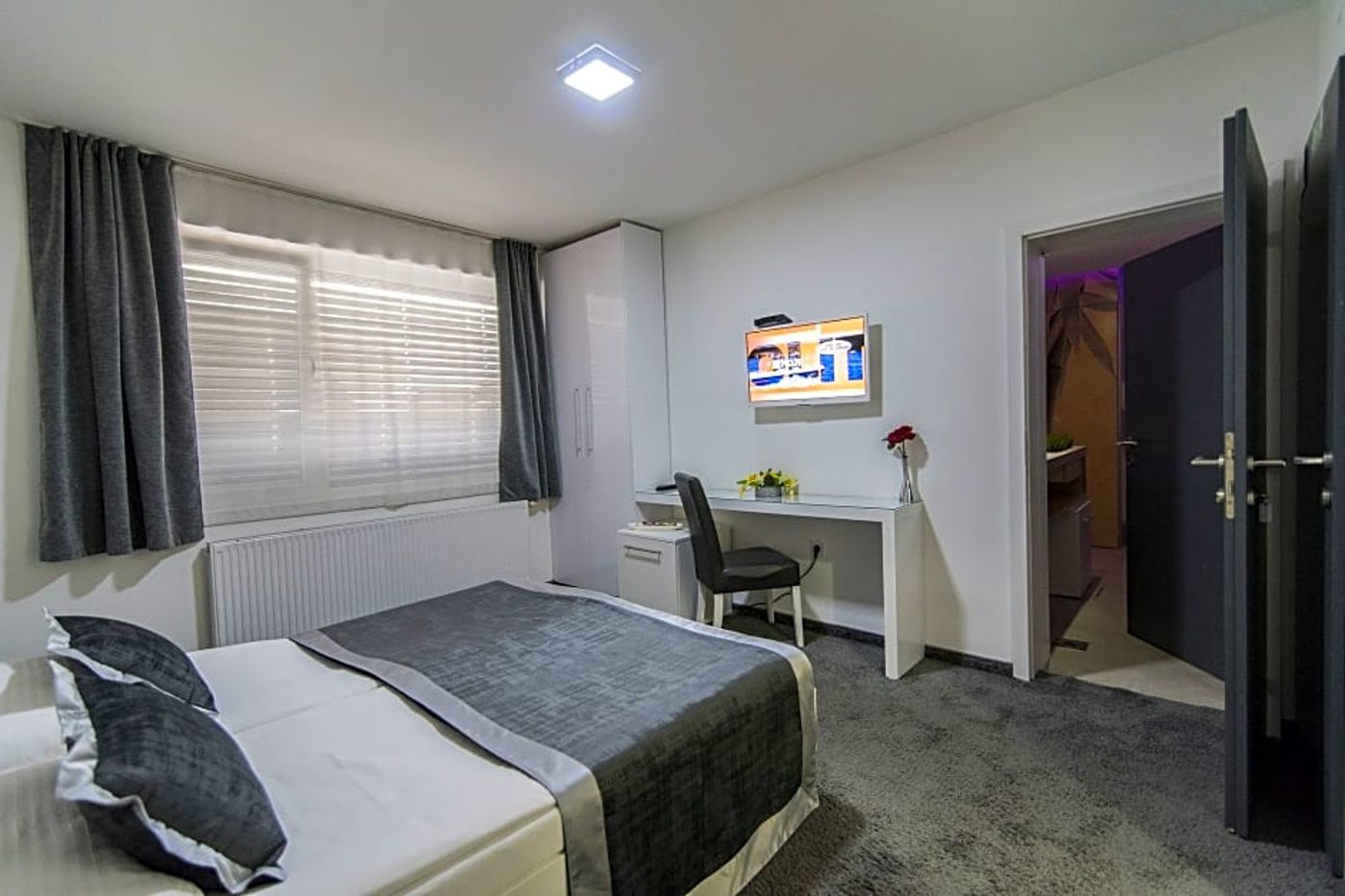 Cool Zagreb Airport-Croatia-VELIKA GORICA-General view-4