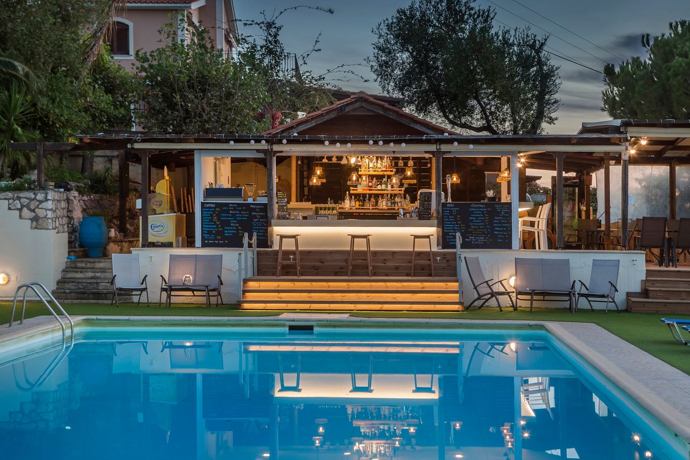 Metaxatos-Apartments-Bar-15