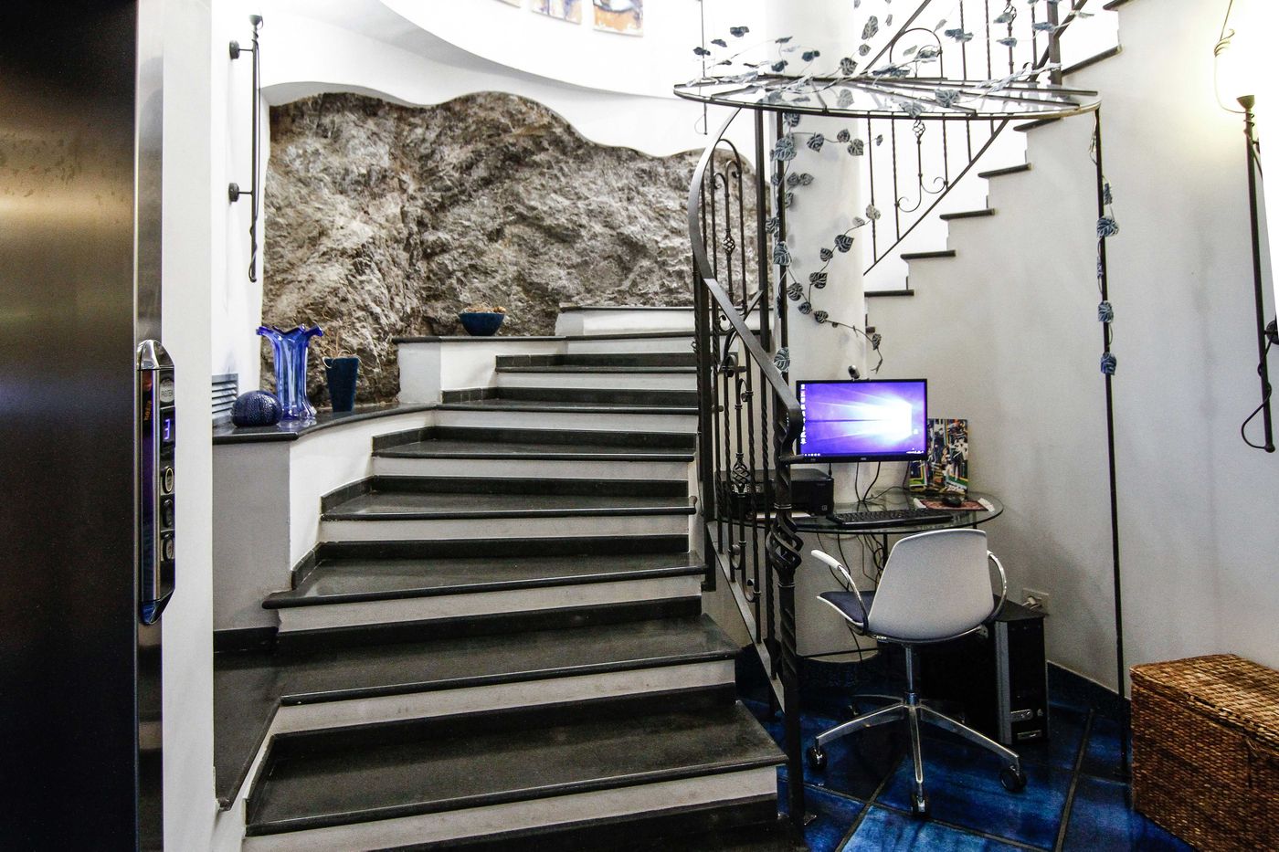 Positano-Art-Hotel-Pasitea-General-view-49