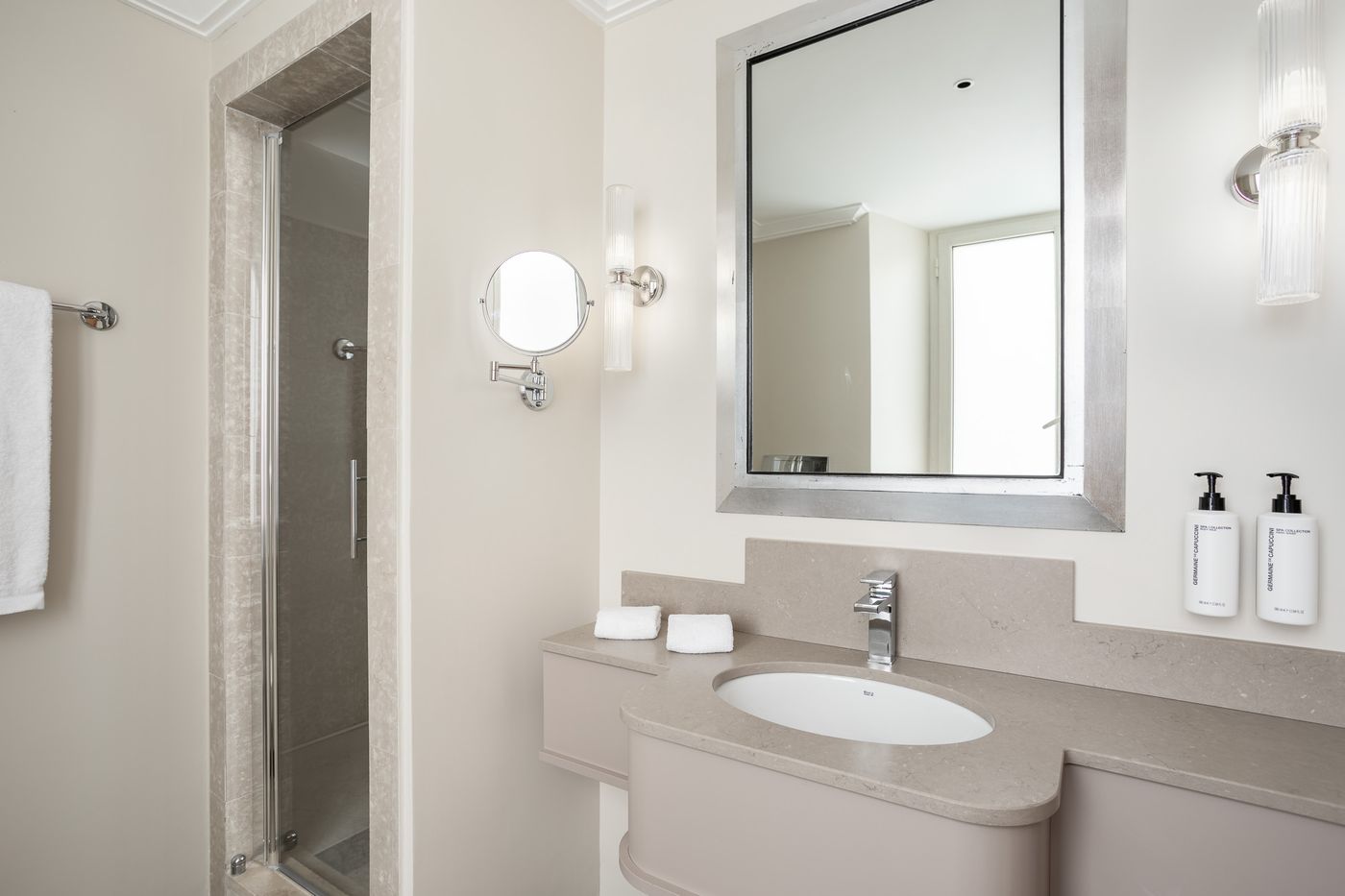 Capo-d-Africa---Colosseo-Room-31