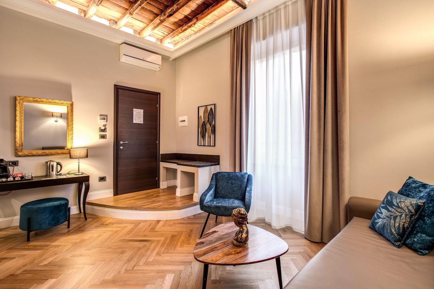 Relais-De-La-Poste-Room-35