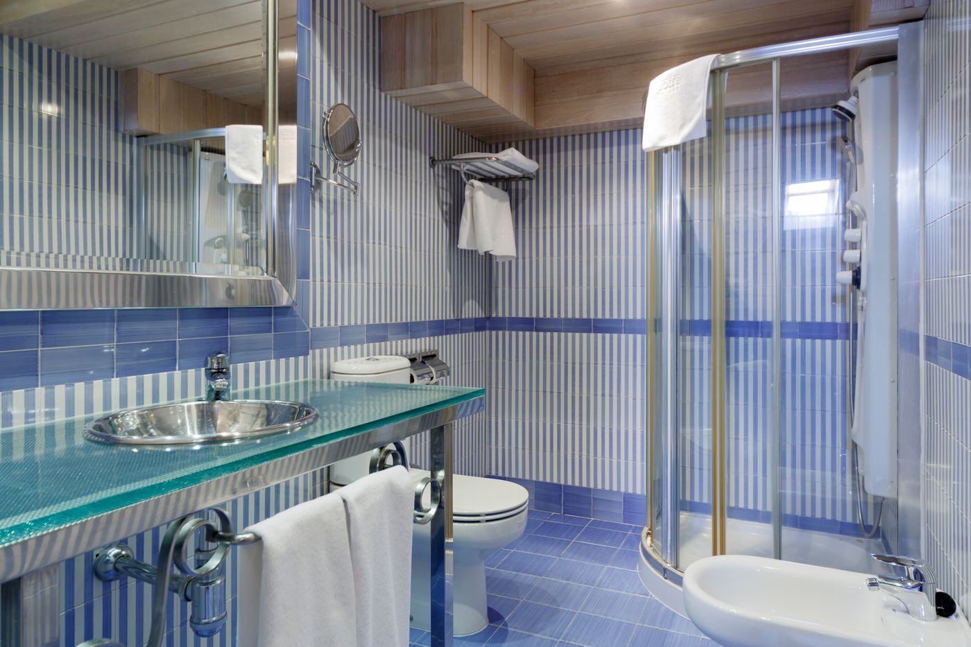 Azofra-Spain-BURGOS-Room-9