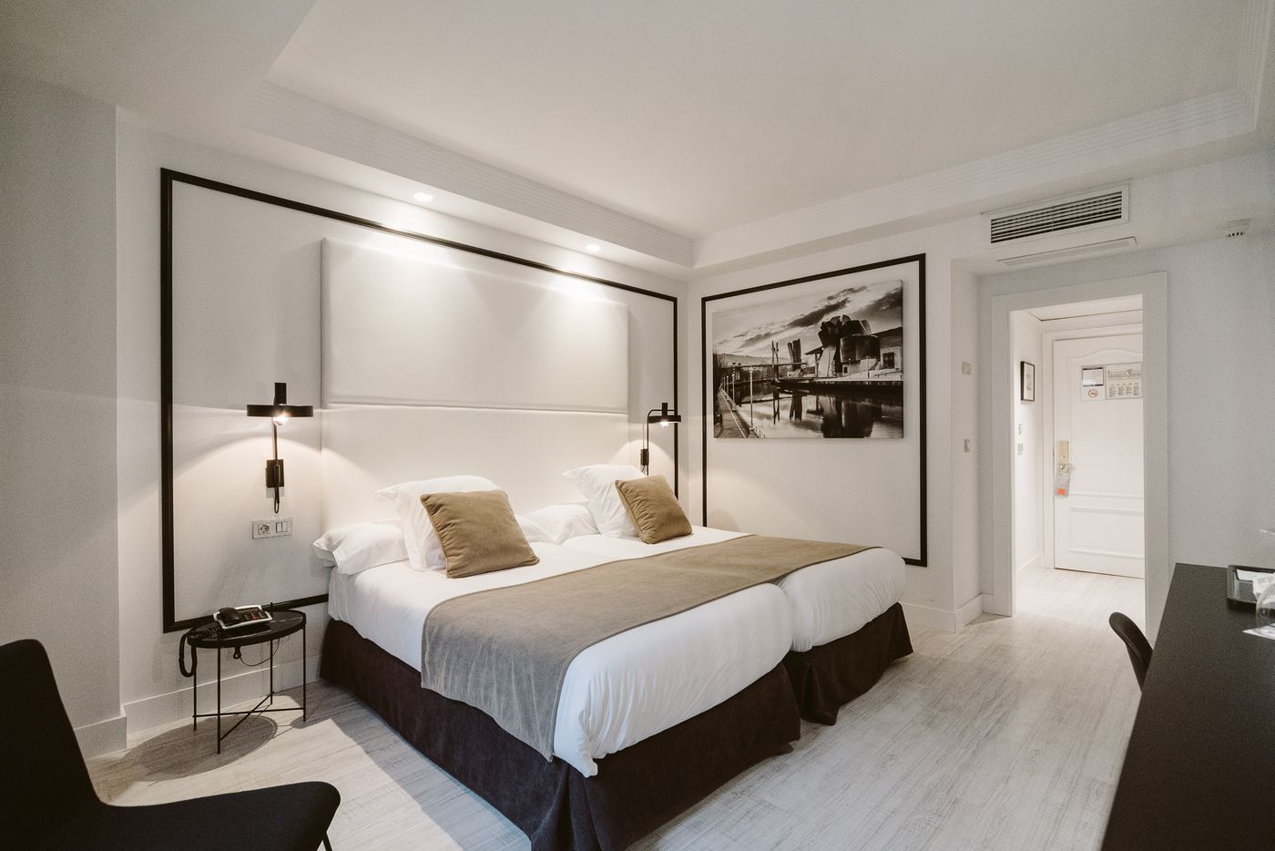 Abando-Spain-BILBAO-Room-4