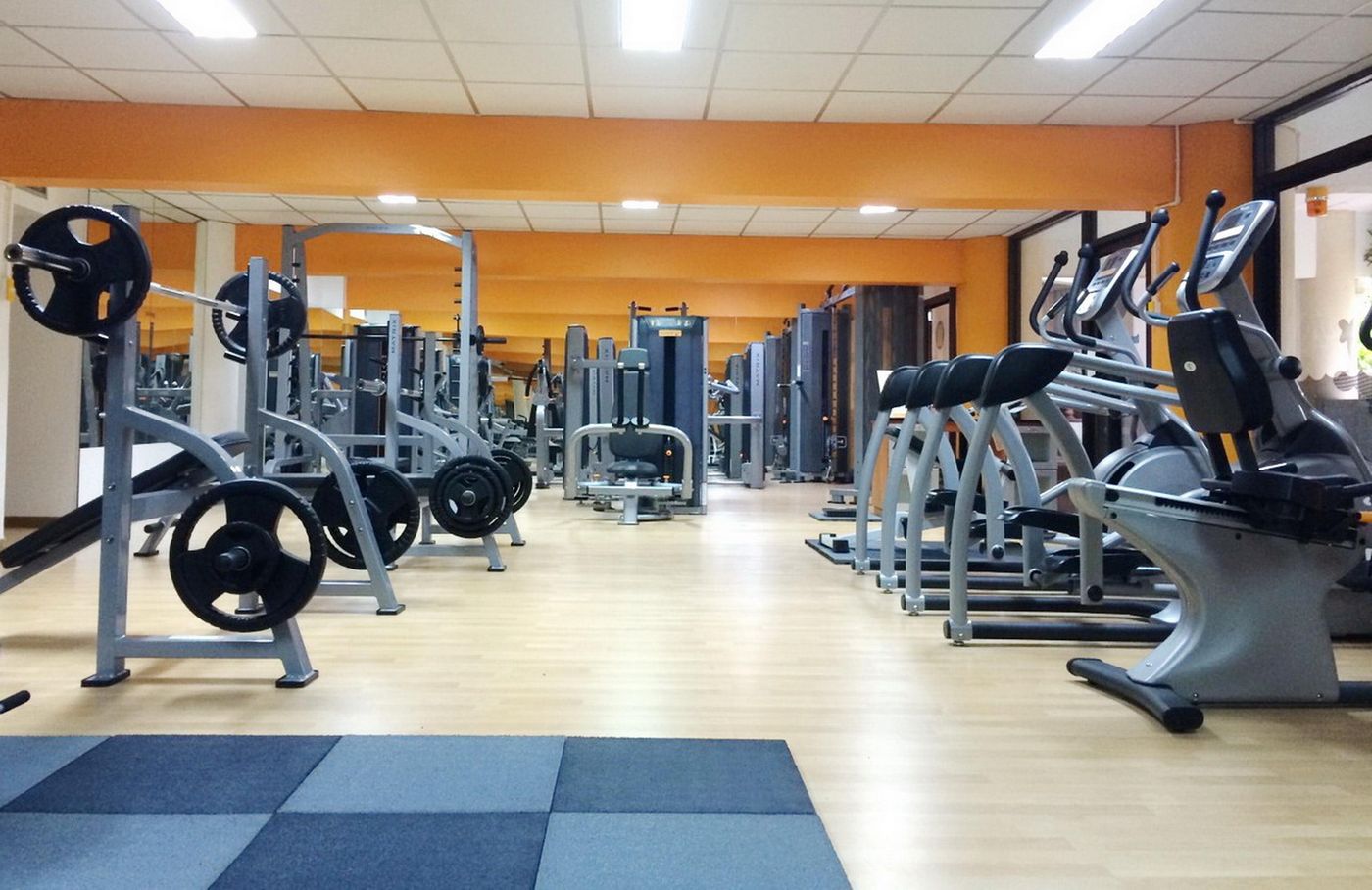 Patong-Beach-Sports-and-Entertainment-33