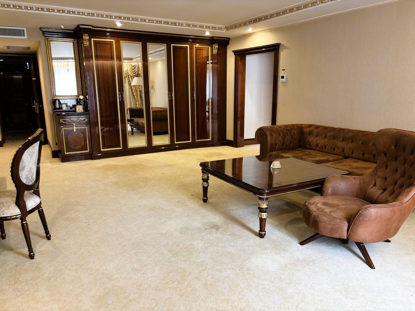 Ottomans-Life-Hotel-Deluxe-Room-31