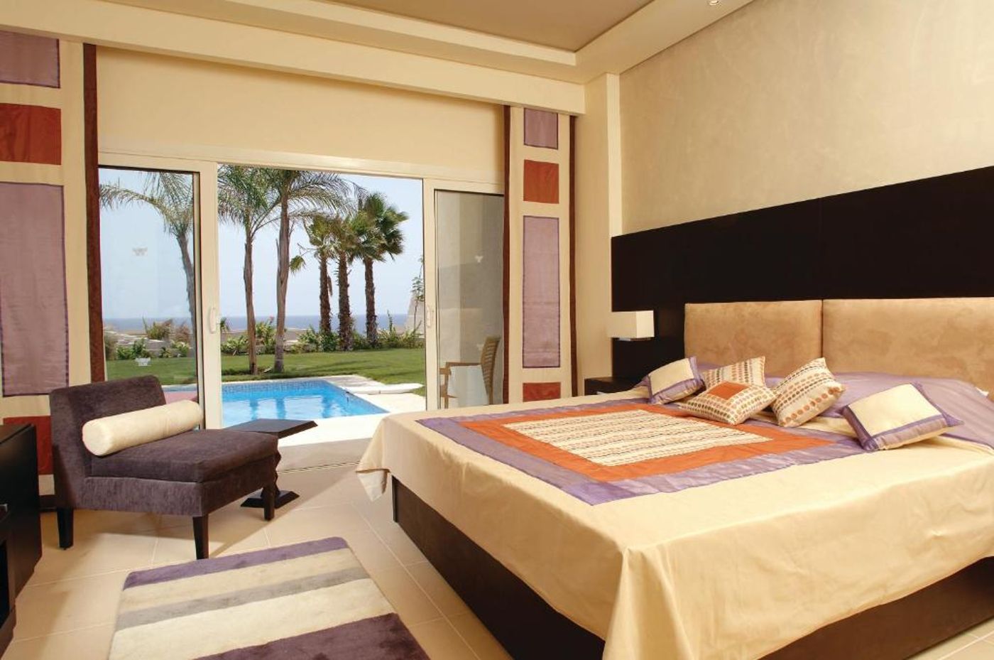Grand-Rotana-Resort---Spa-Room-21