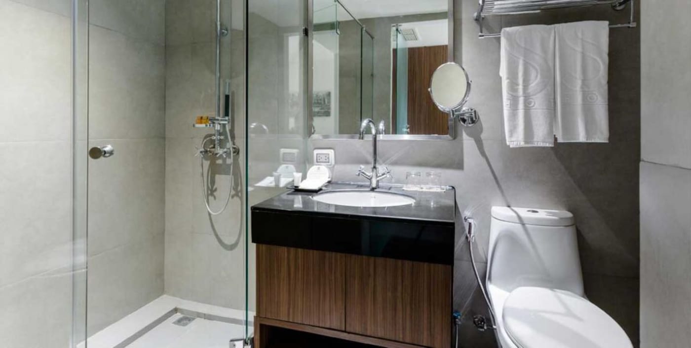 S33-Compact-Sukhumvit-Hotel-Room-23