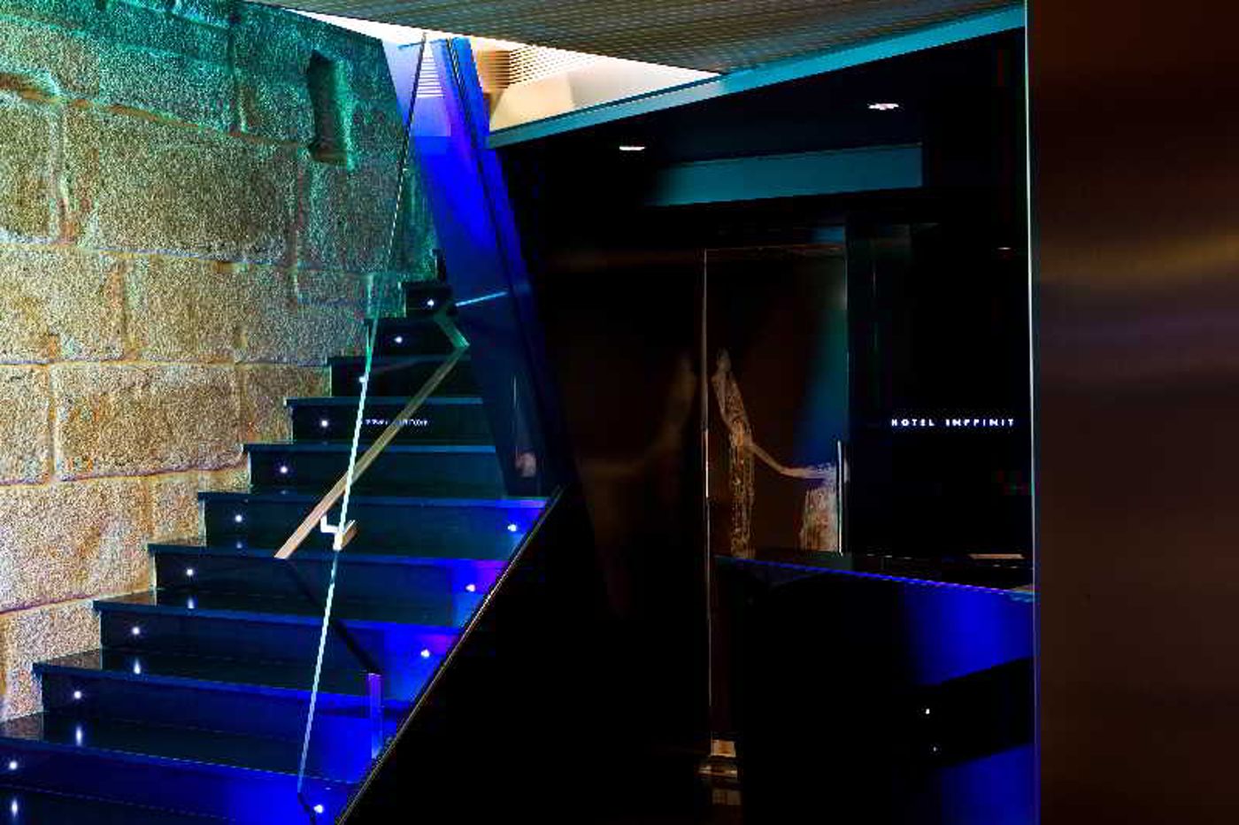 Inffinit-Spain-VIGO-Lobby-5