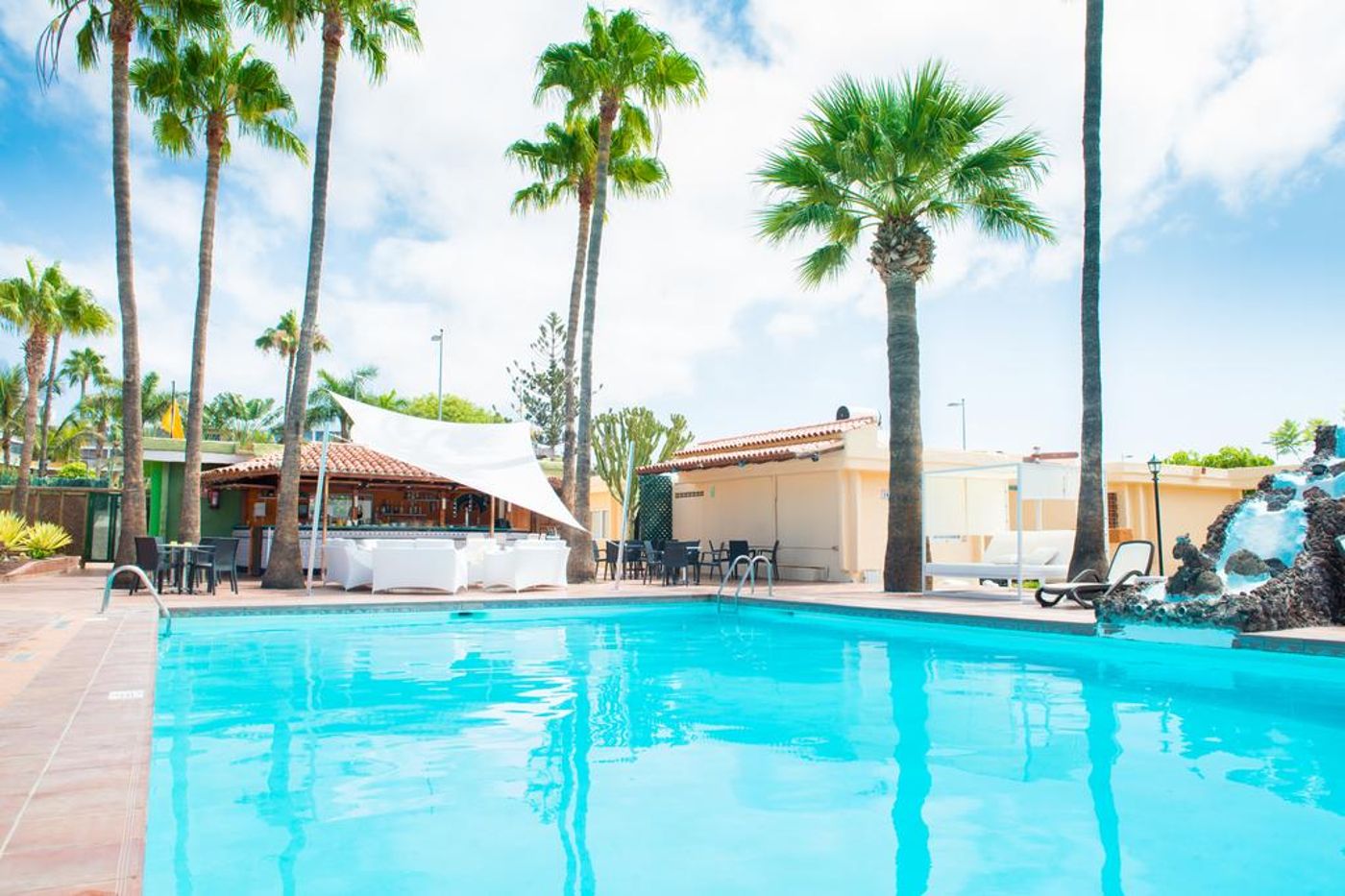 Sunny-Village-Pool-5