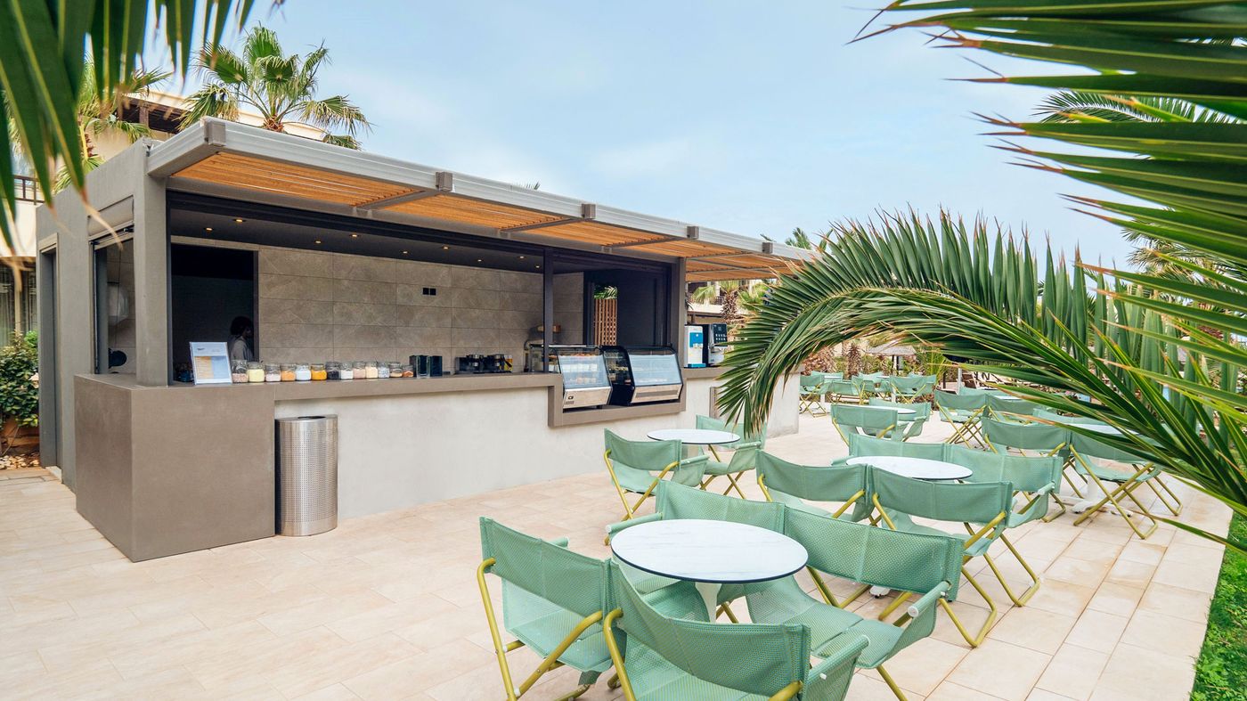 Stella-Palace-Aqua-Park-Resort-Bar-19