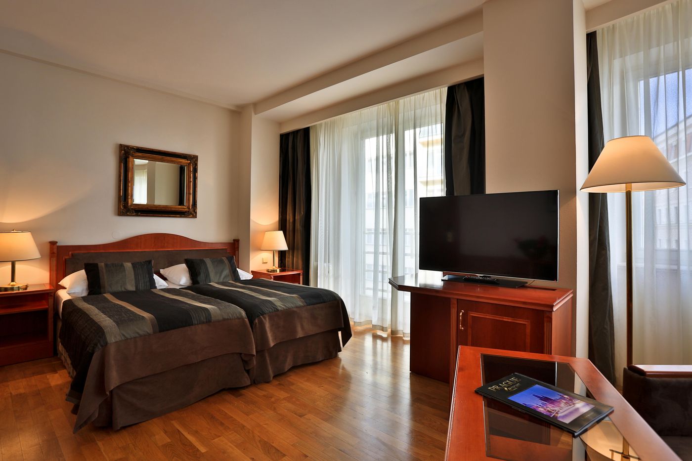 Belvedere-Hotel-Prague-Room-9