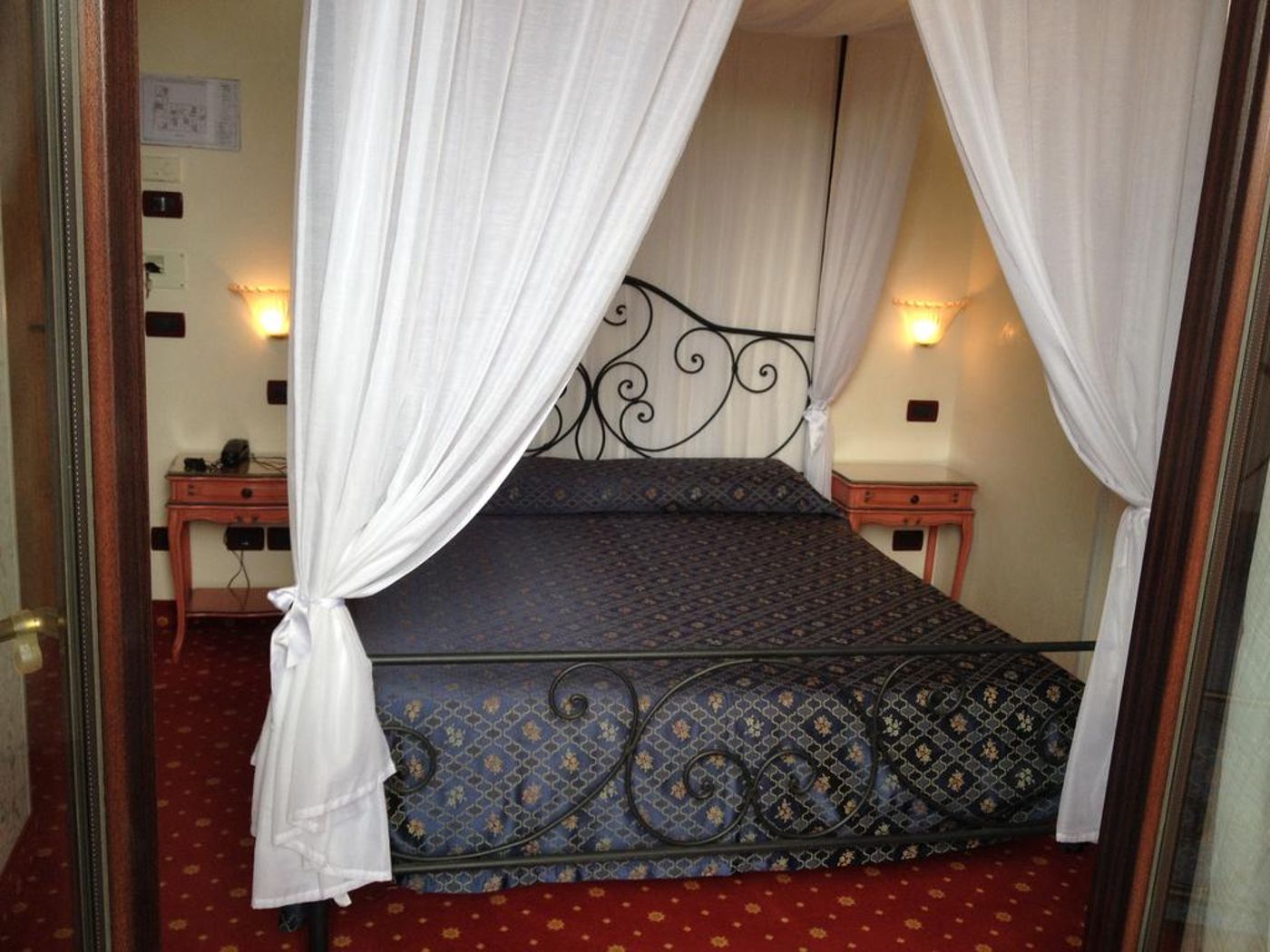 Atlanta-Augustus-Room-8