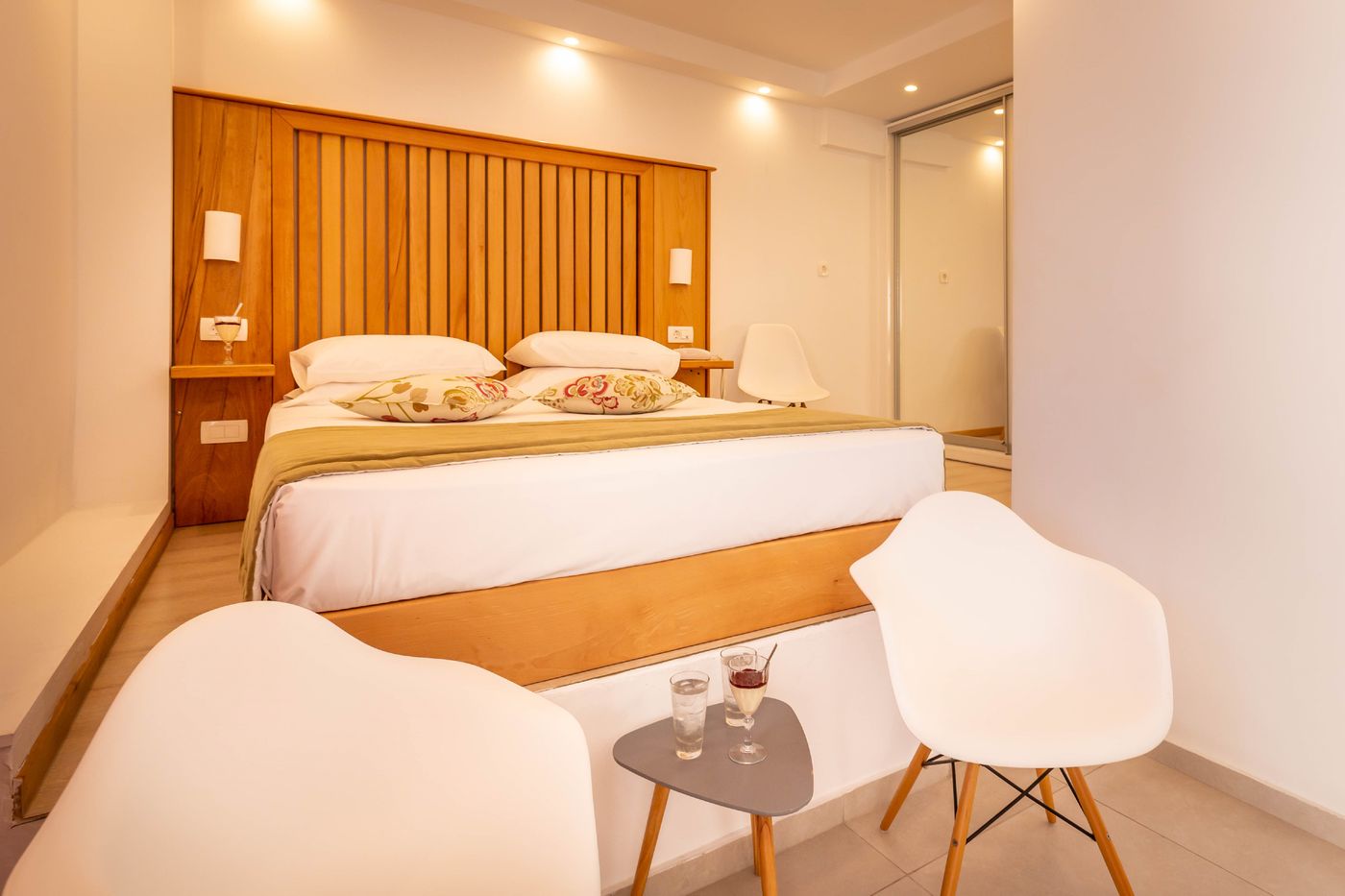Mar & Mar Hotel & Suites