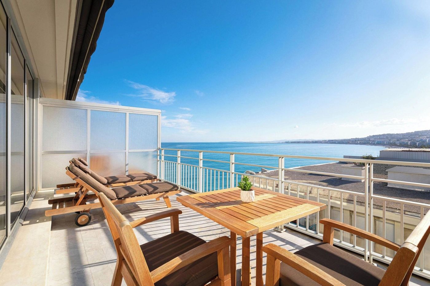 Le-Meridien-Nice-Room-87