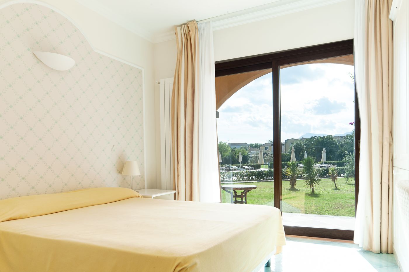 Hotel-Santa-Gilla-Room-19