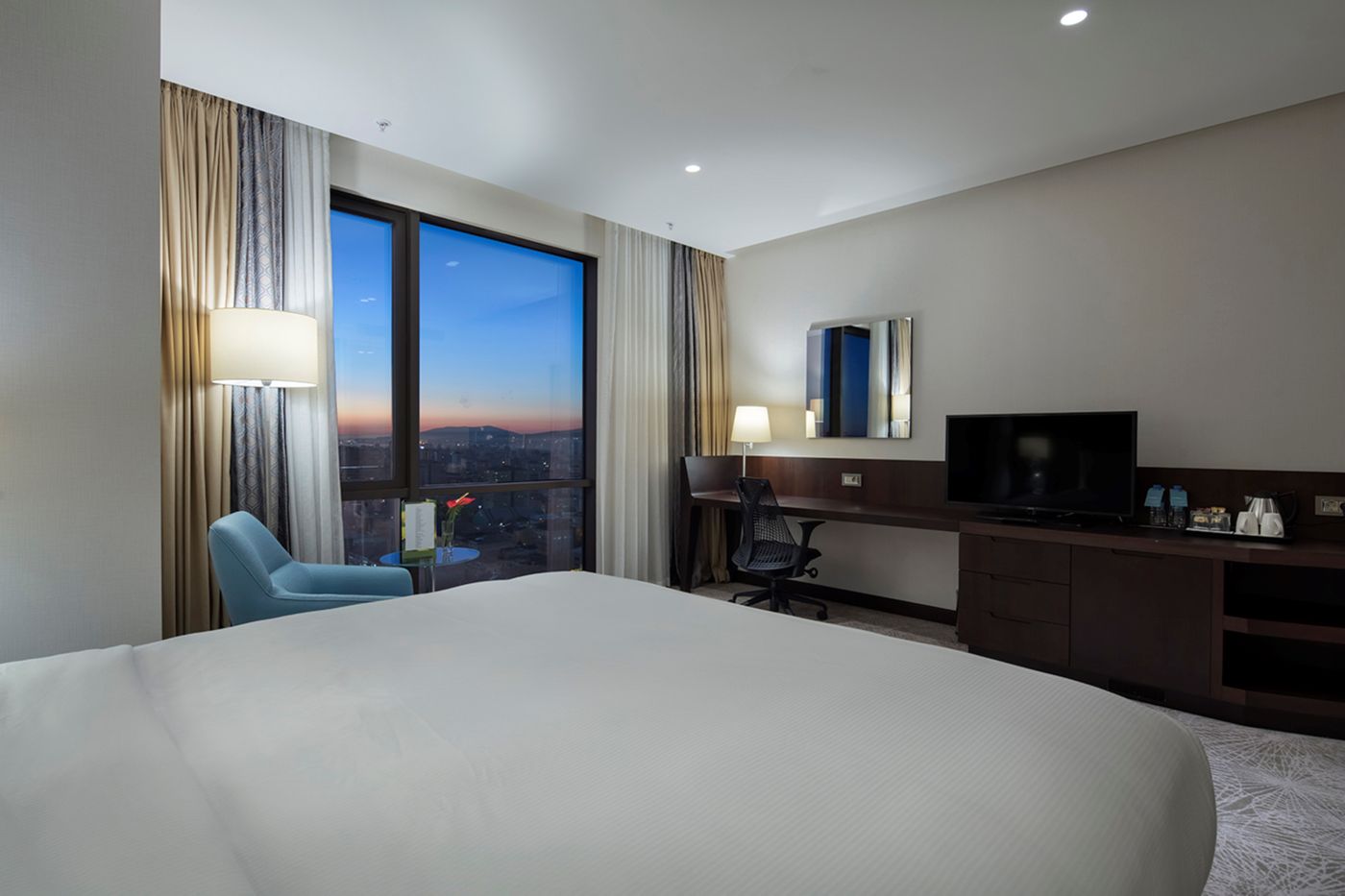 DoubleTree-by-Hilton-Istanbul-Umraniye-Room-16