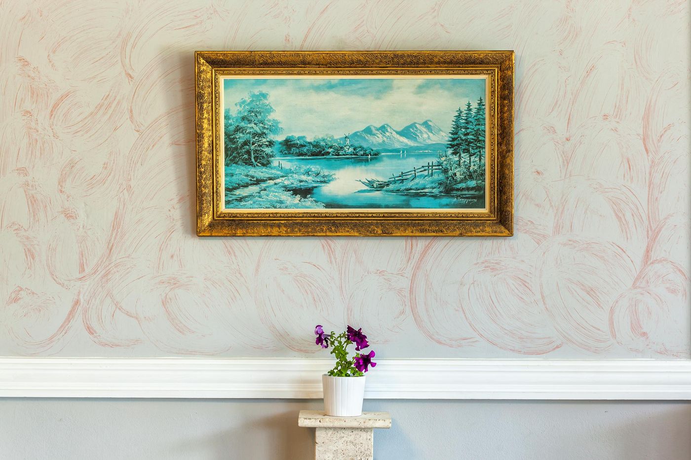 Silver-Bay-Hotel-Lobby-23