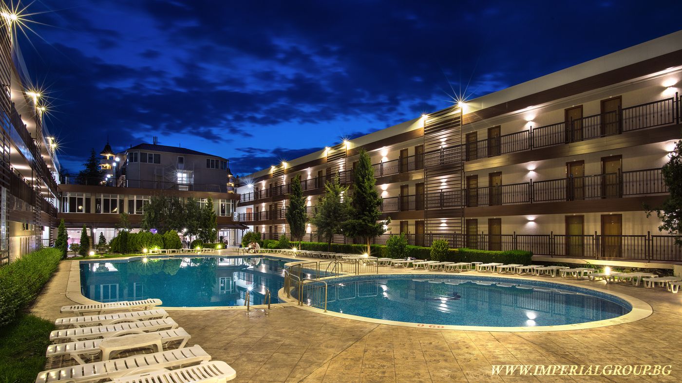 HI-Hotels-Imperial-Resort-Pool-9