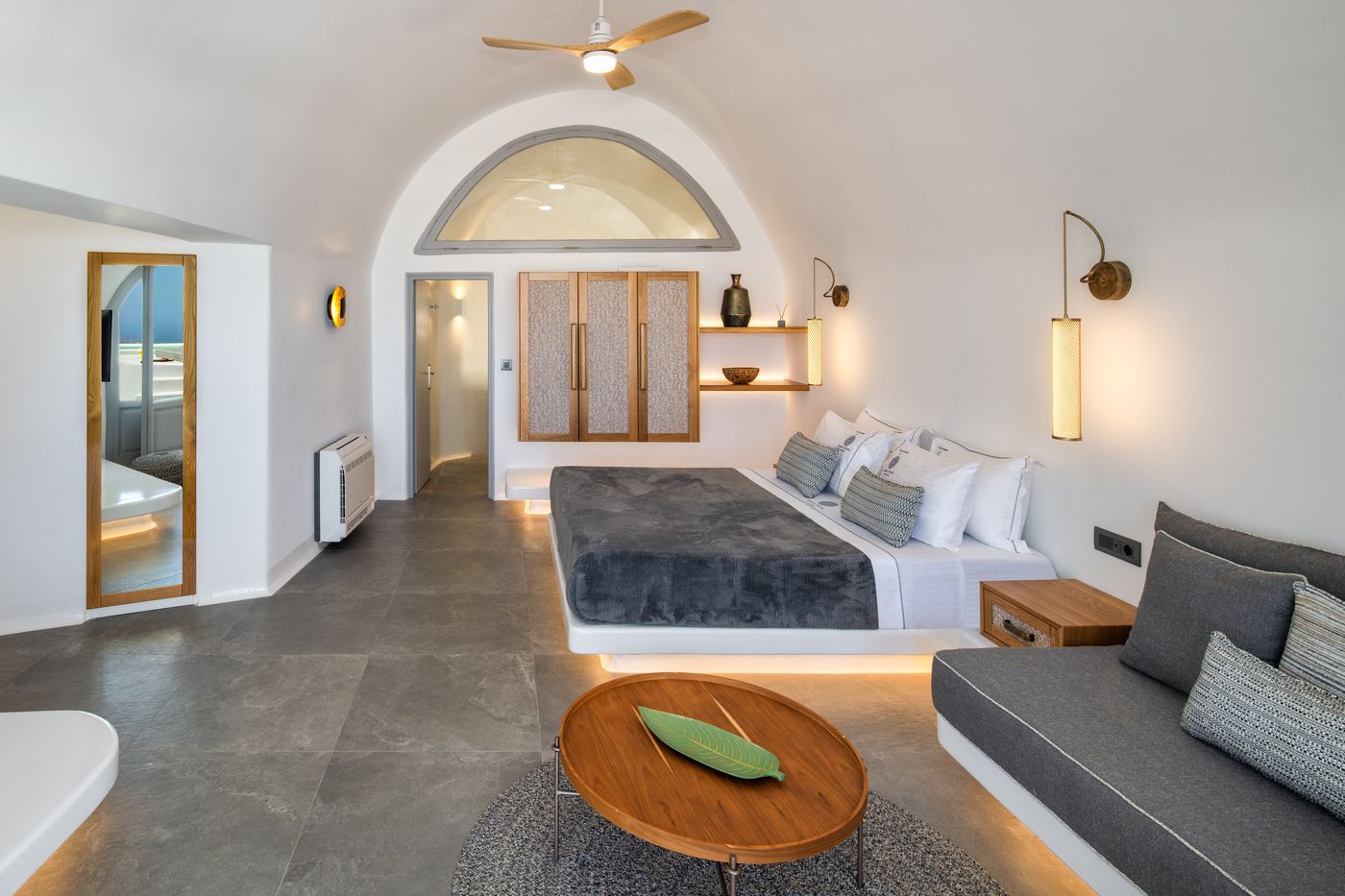 Eteoro-Suites-Room-3