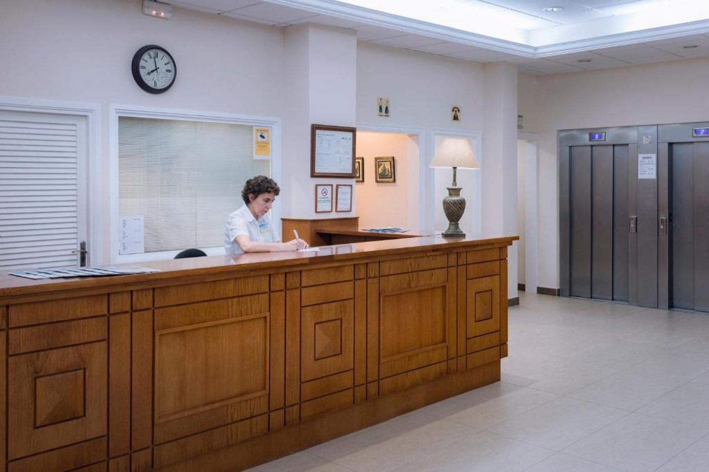 Checkin-Catalonia-Lobby-31